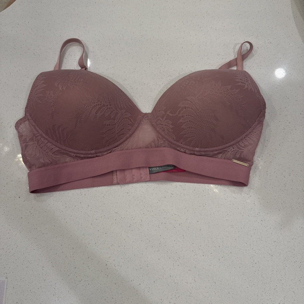 Vince Camuto Women's Lace Wireless Shaped Bra Size 36C Dusty Pink